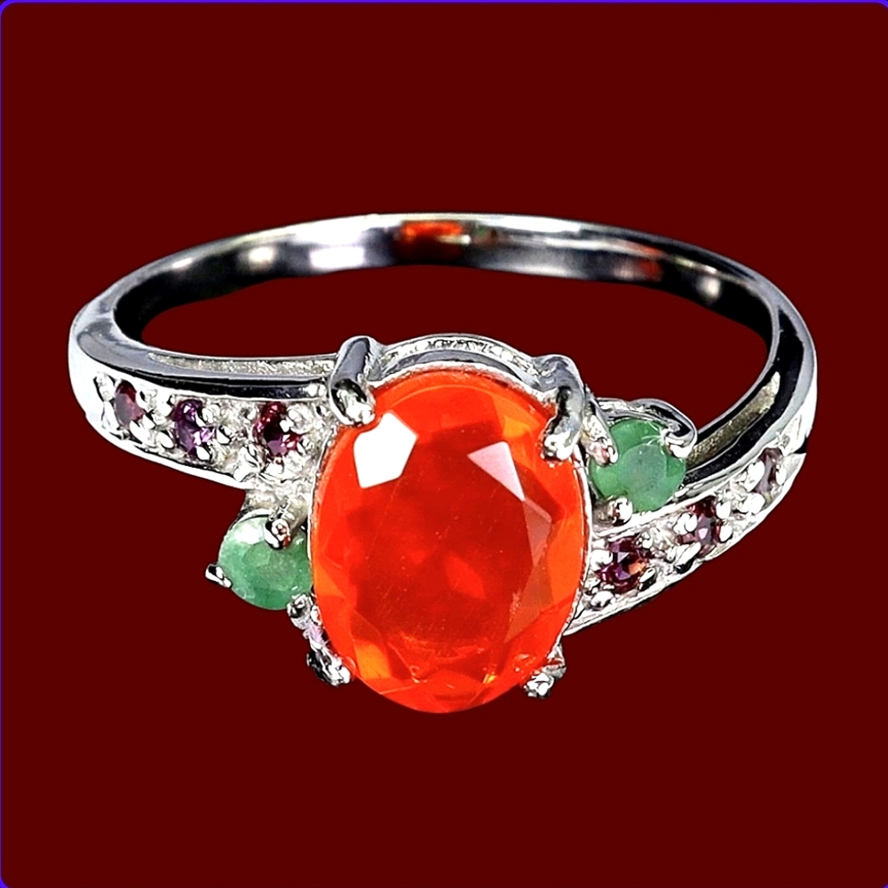 925 Sterling Silver Ring Sz 8.25 with Natural Orange Opal 9x7mm & Emerald Gems